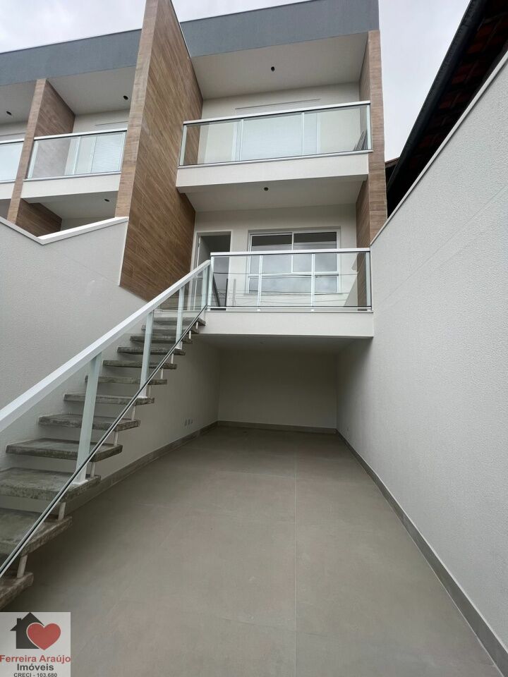 Sobrado para Venda - Cidade Ademar