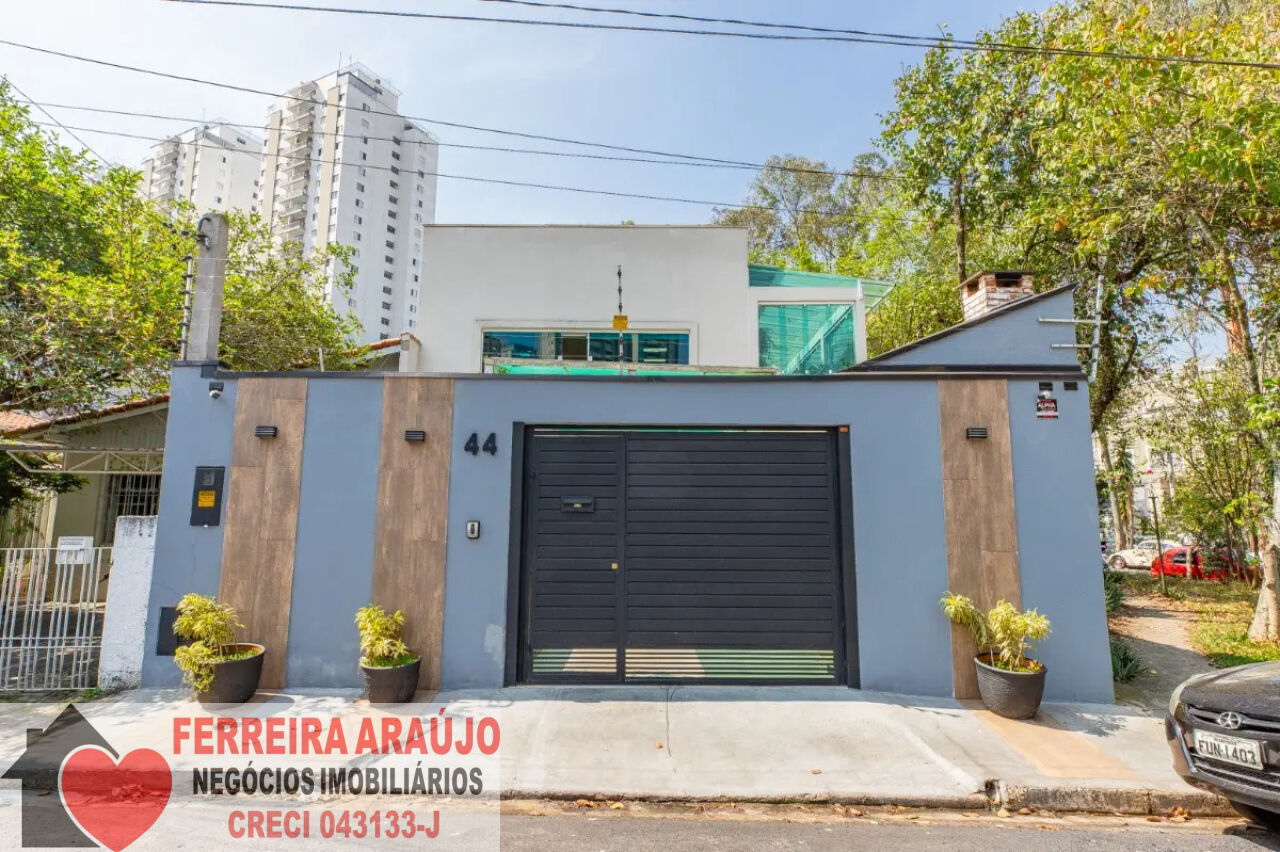 Sobrado para Venda - Parque Residencial Julia