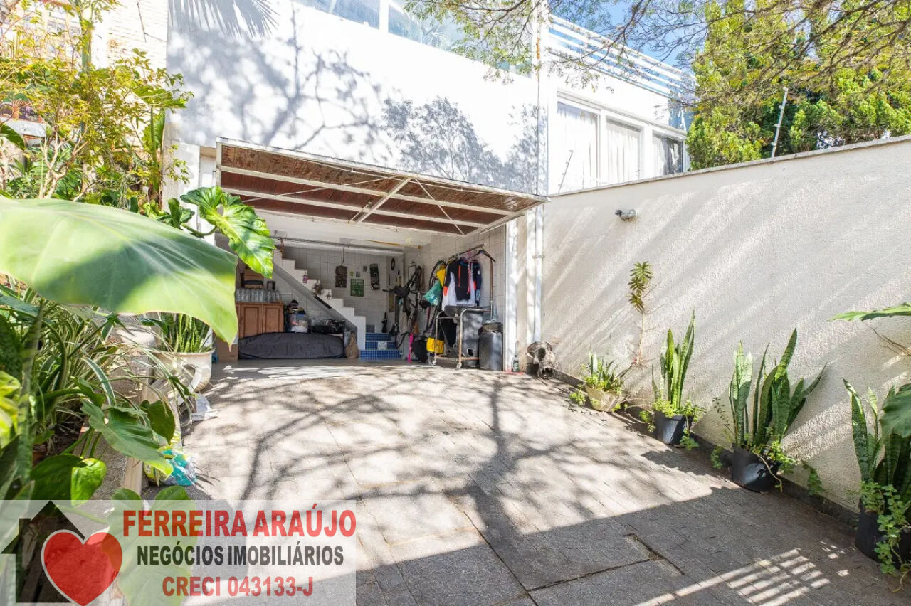 Casa Assobradada para Venda - Chácara Monte Alegre
