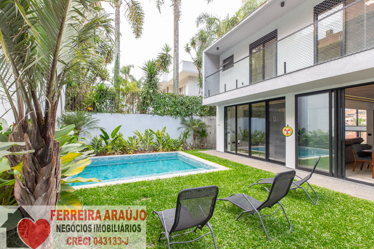 Condomínio para Venda - Jardim Vitória Régia