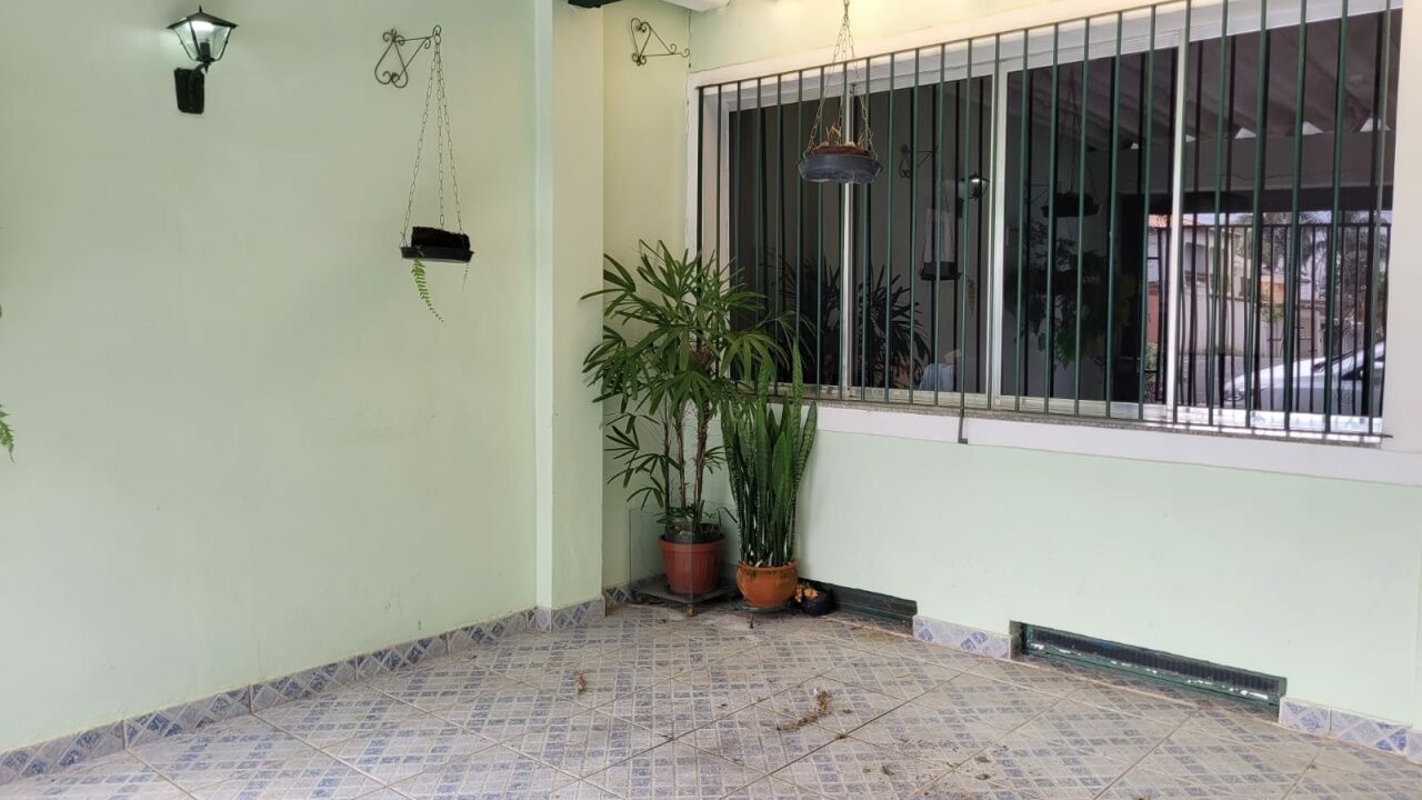 Casa Térrea para Venda - Vila Marari
