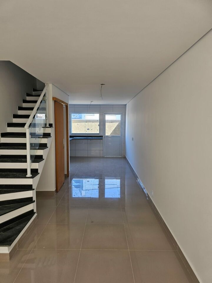 Sobrado para Venda - Vila Romano