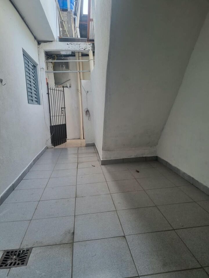 Casa para Locação - Vila Galvão