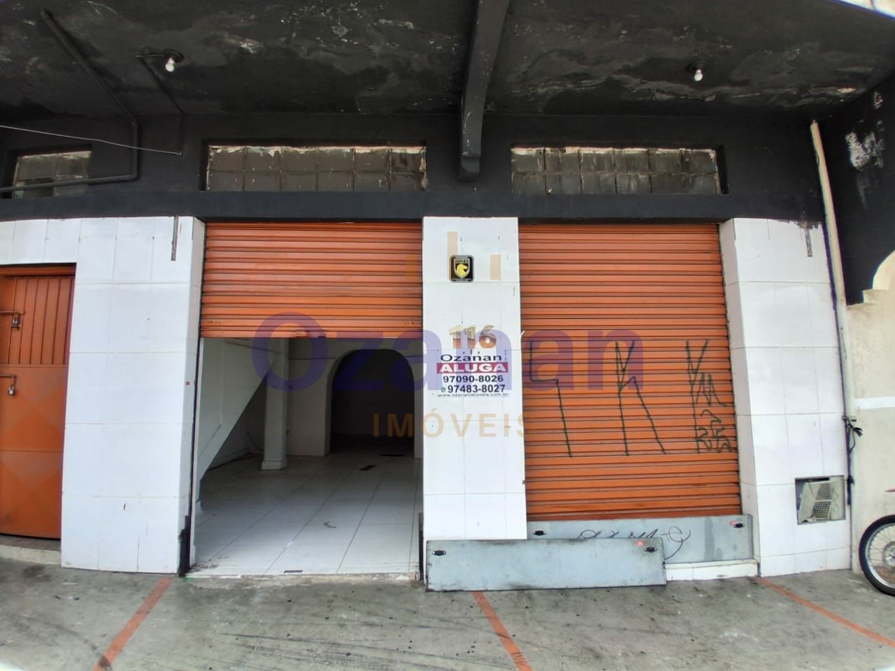 Loja para Locação - Vila Zat