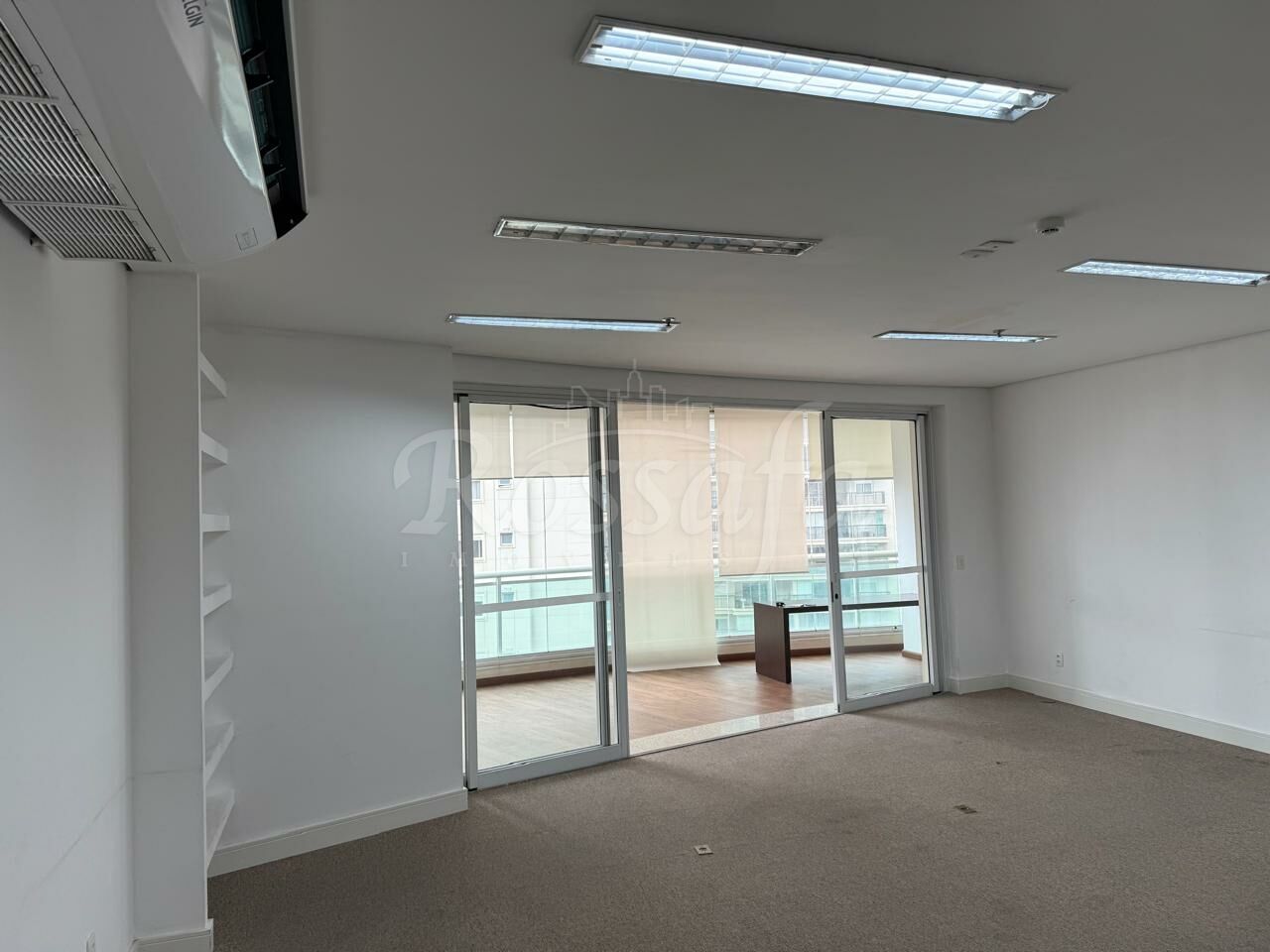 Conj. Comercial para Venda - Cerqueira César