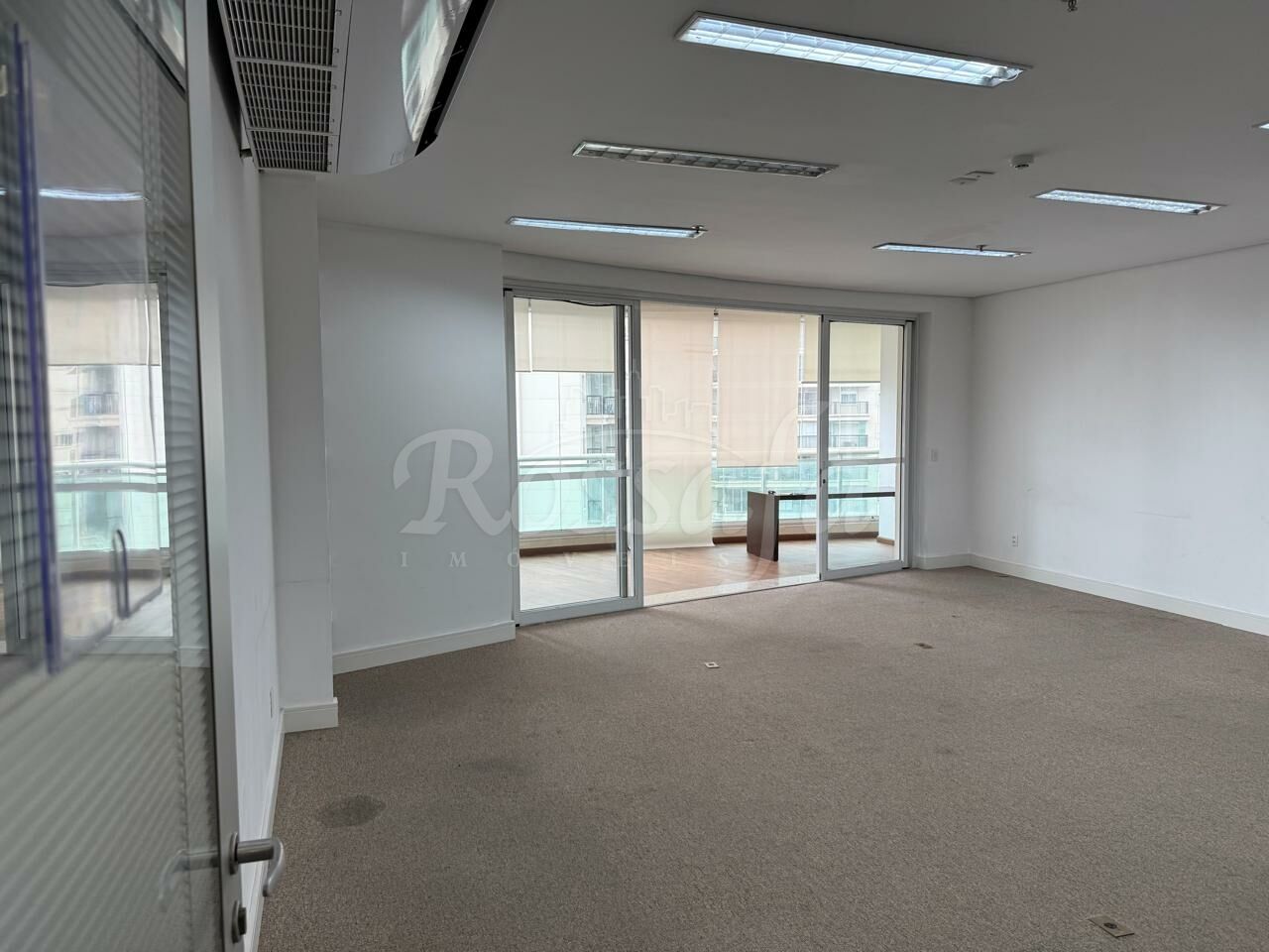 Conj. Comercial para Venda - Cerqueira César