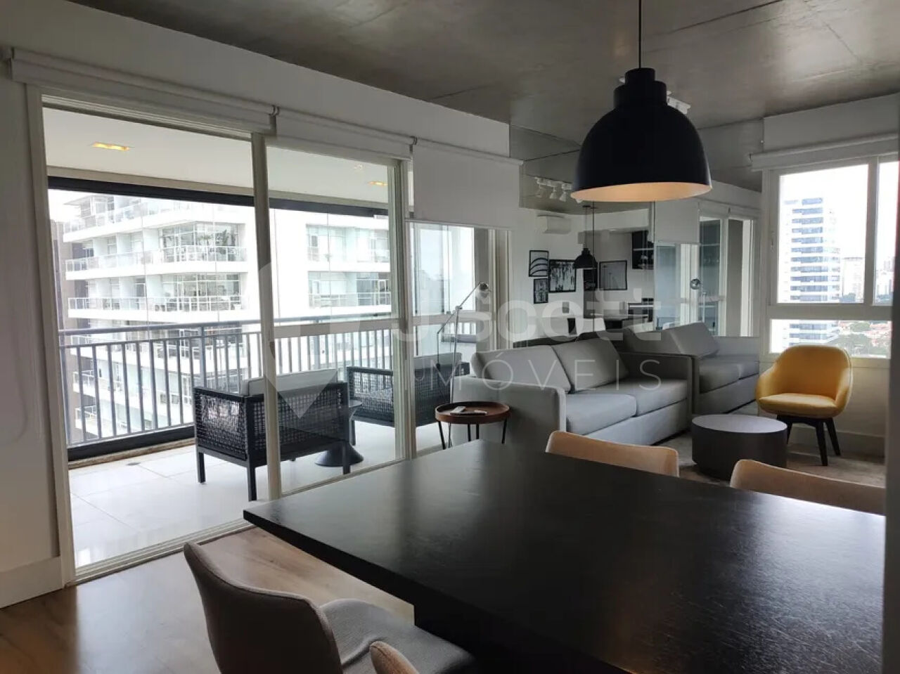 Apartamento para Locação - Cidade Monções