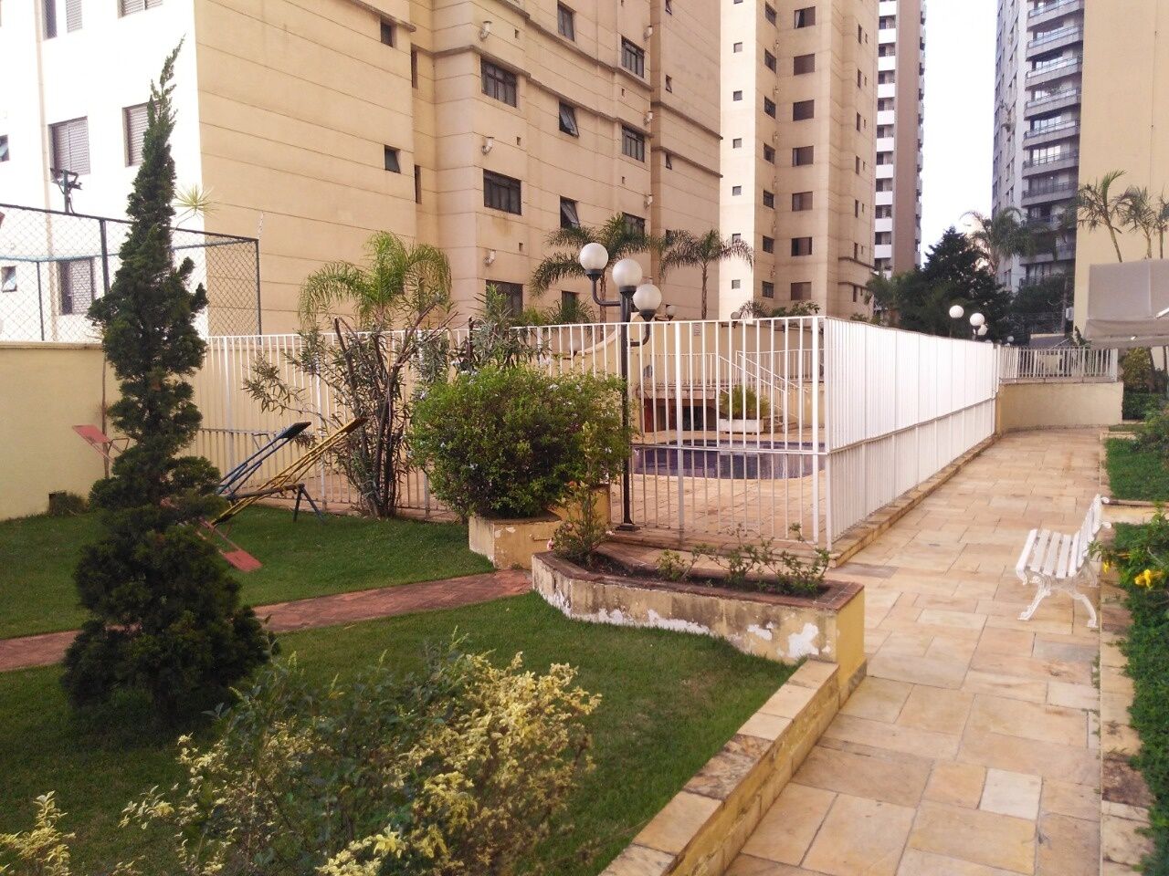 Apartamento para Venda - Santa Teresinha