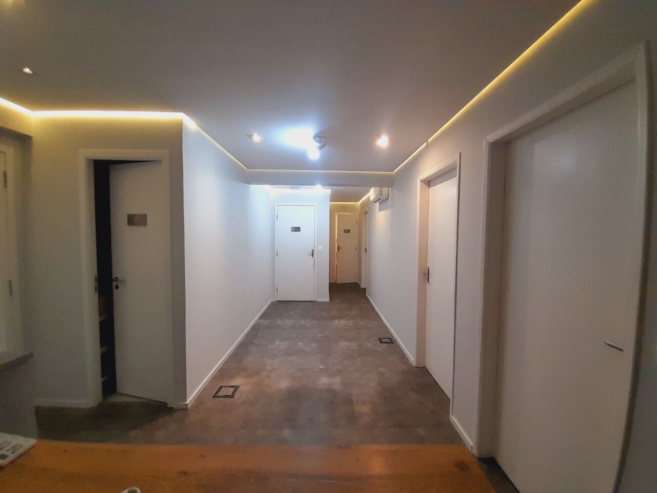 Conj. Comercial para Venda - Cerqueira César