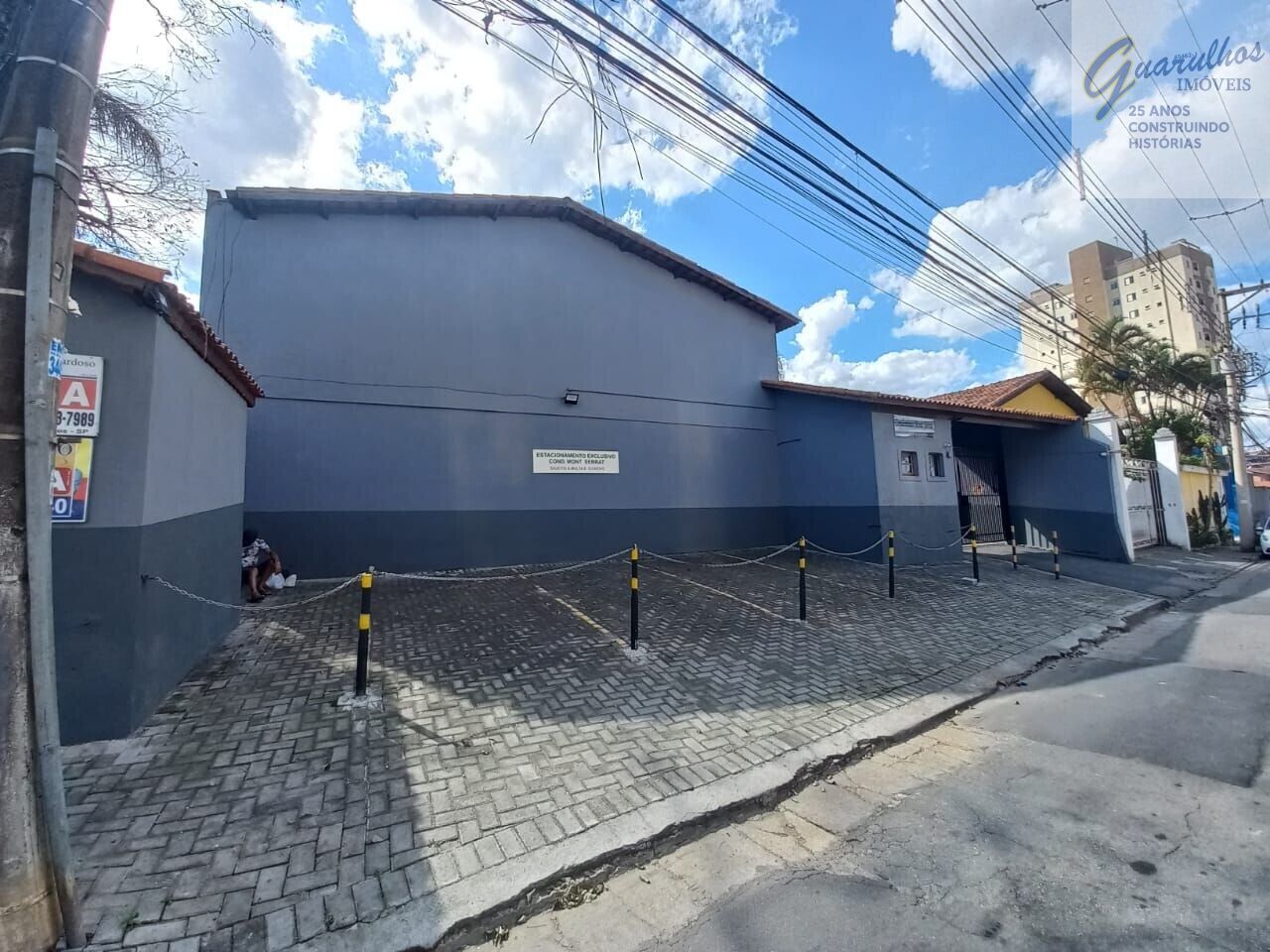 Sobrado para Locação - Jardim Rosa de Franca