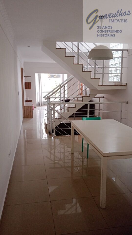 Sobrado para Venda - Jardim Santa Mena