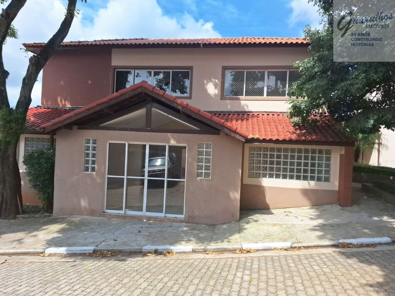 Casa de Condominio para Venda - Jardim Célia