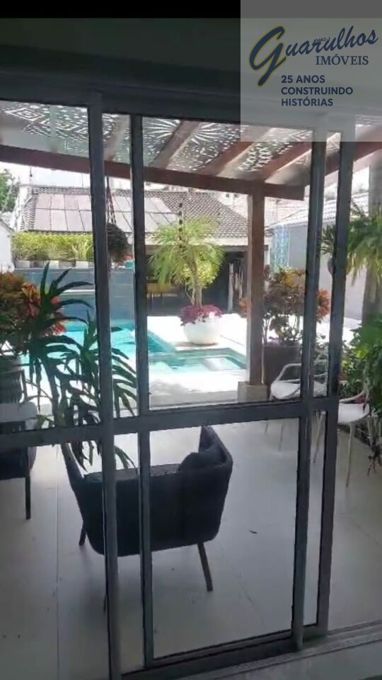 Sobrado para Venda - Vila Galvão