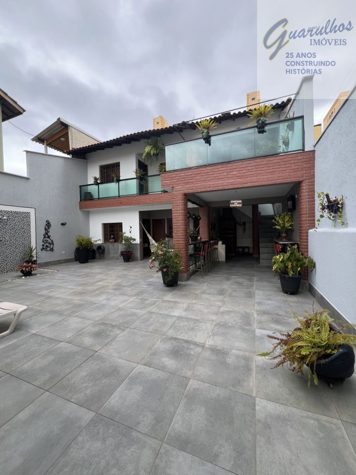 Casa Térrea para Venda - Jardim São Judas Tadeu