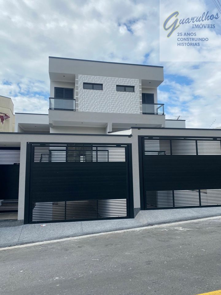 Sobrado para Venda - Jardim Santa Mena