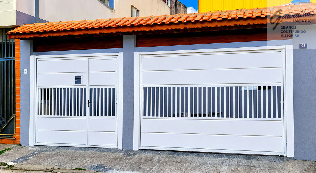 Casa Térrea para Venda - Parque Renato Maia