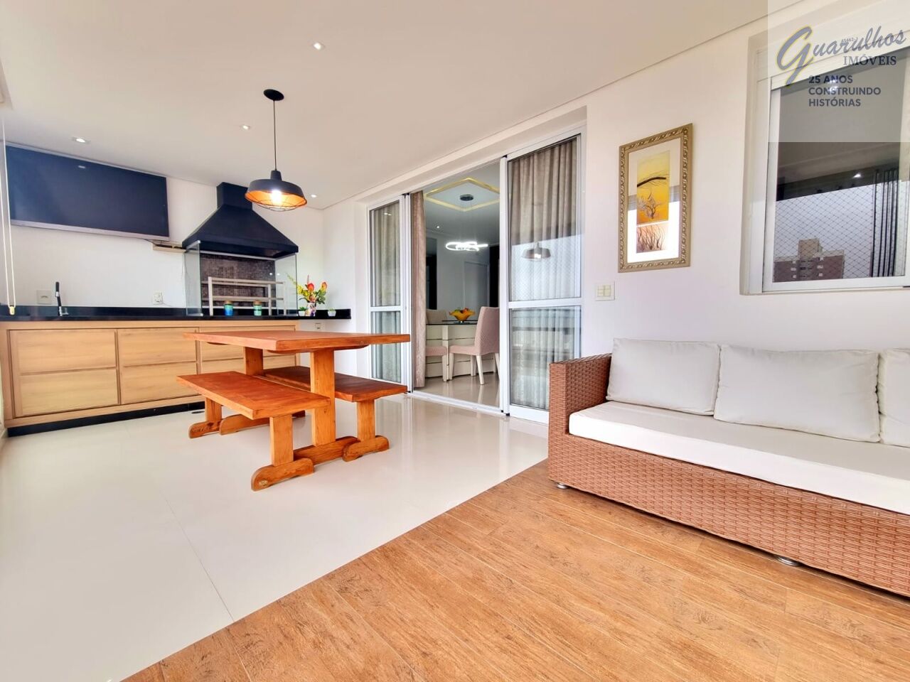 Apartamento para Venda - Vila Galvão