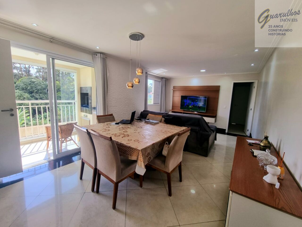 Apartamento para Venda - Vila Santo Antônio