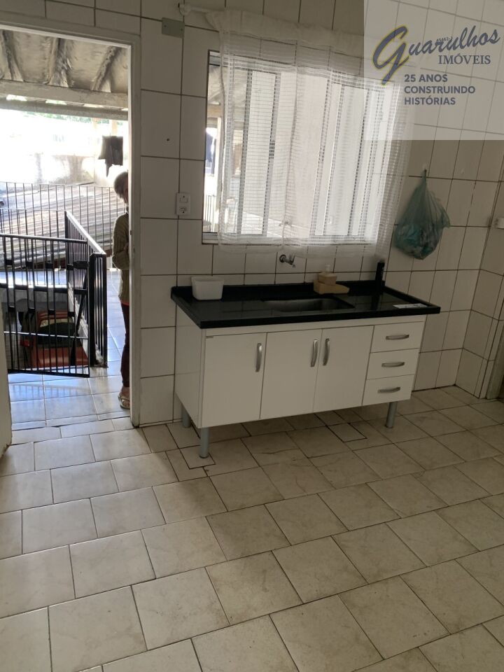 Casa Assobradada para Locação - Jardim Modelo