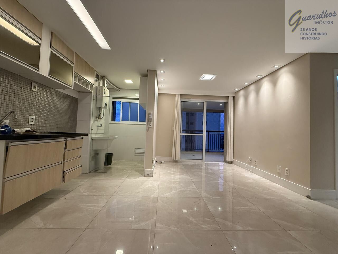 Apartamento para Locação - Jardim Flor da Montanha