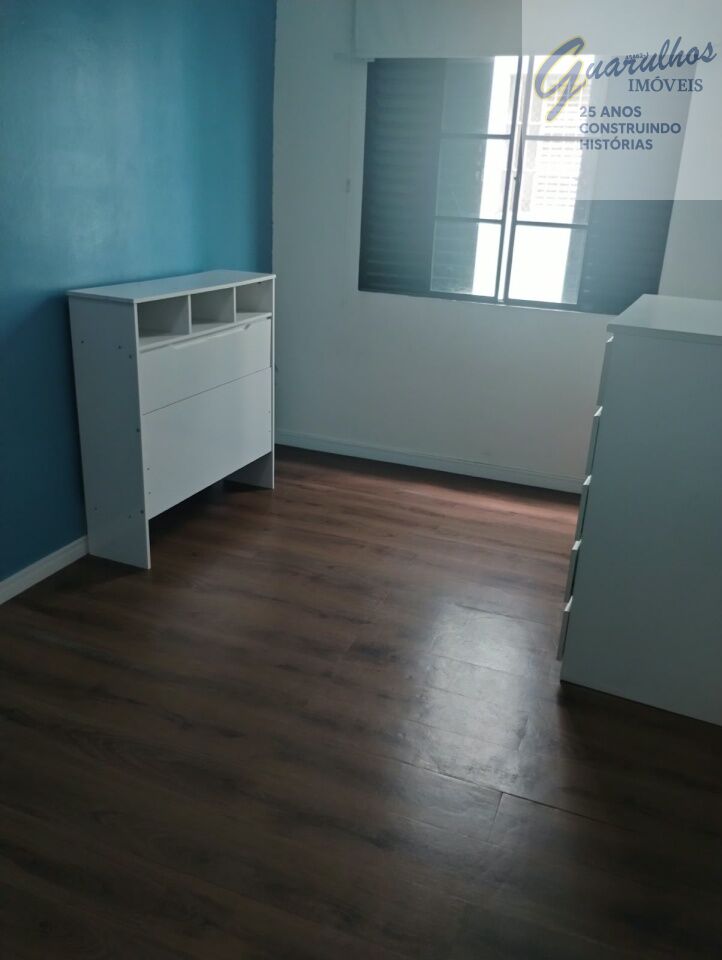 Apartamento para Locação - Vila Galvão