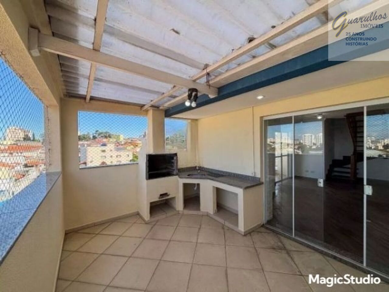 Apartamento Duplex para Locação - Jardim Santa Mena