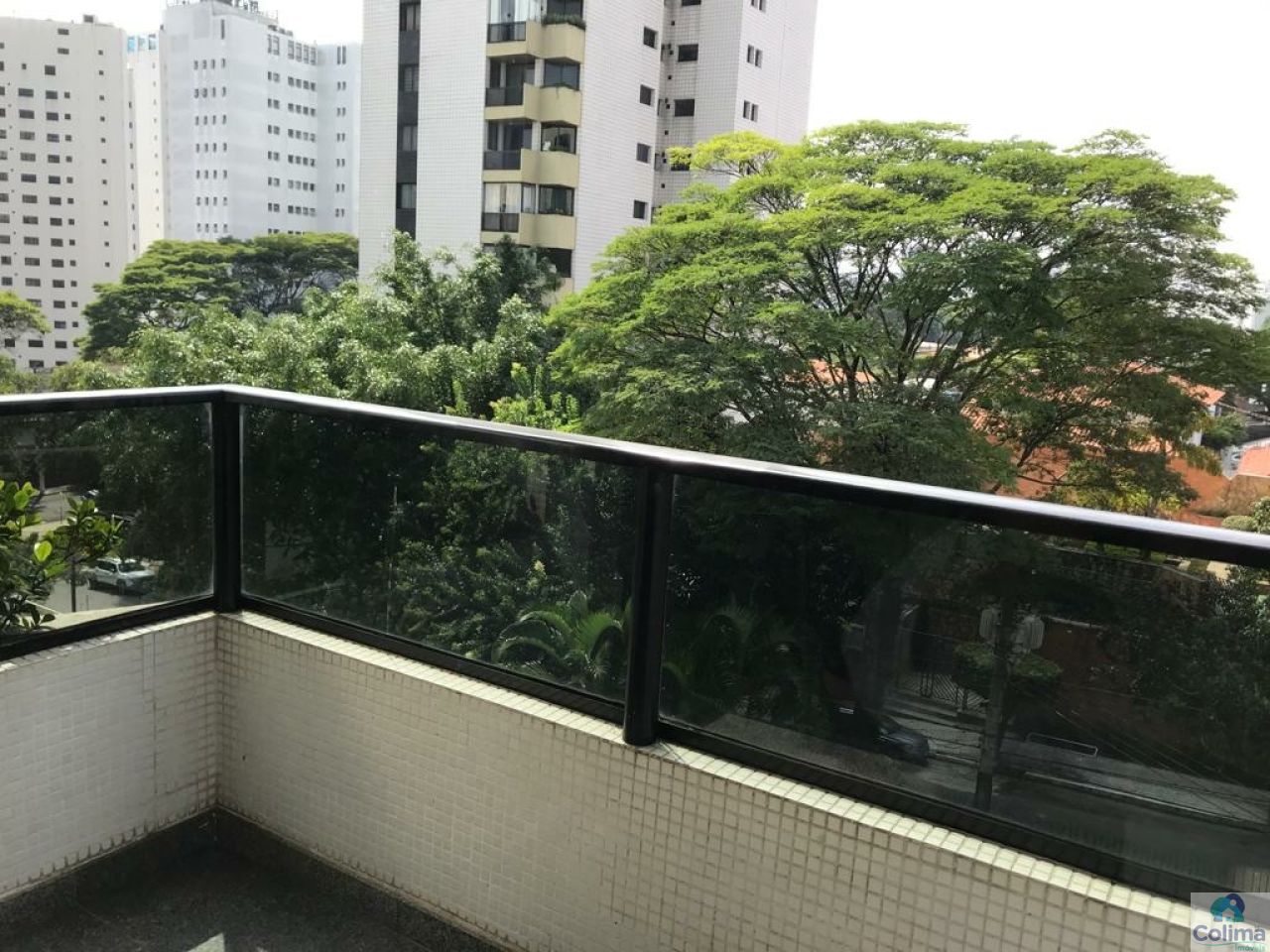 Apartamento para Venda - Moema