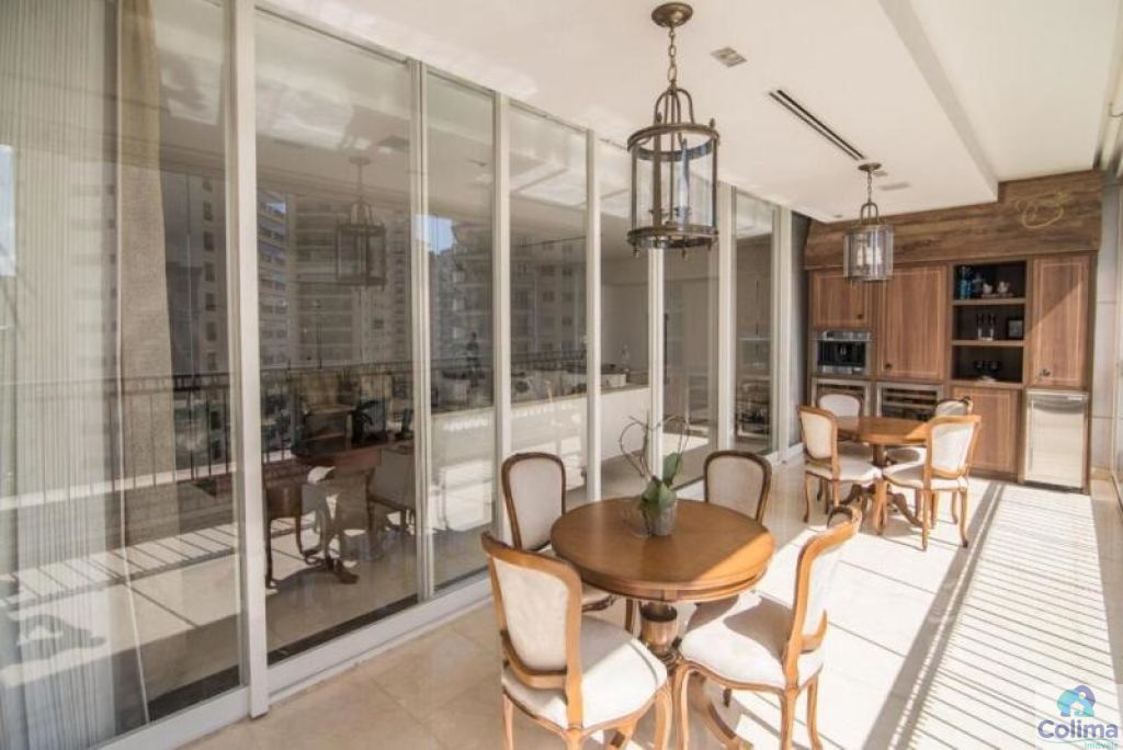 Apartamento para Venda - Moema