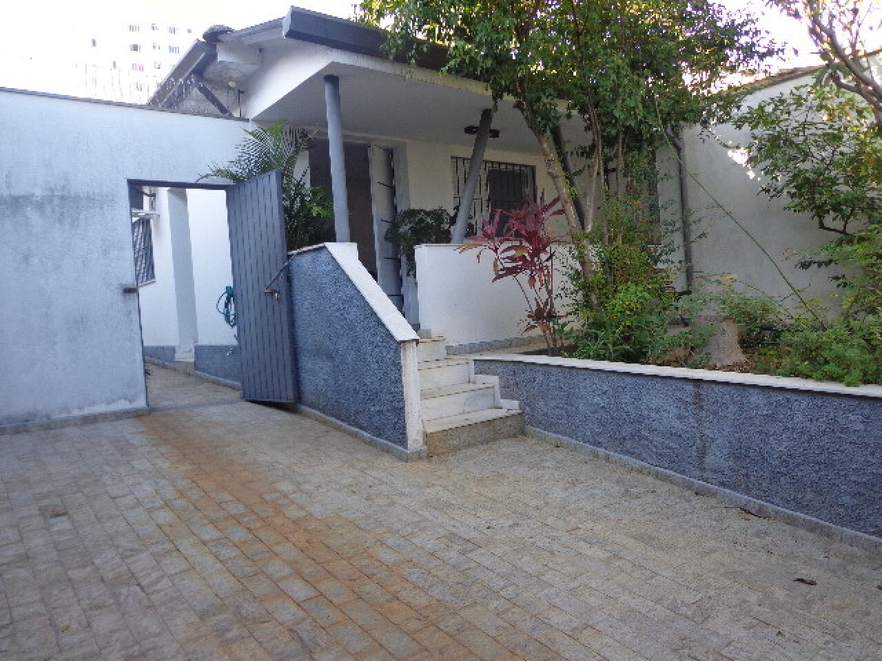 Casa Térrea para Venda - Vila Santa Catarina