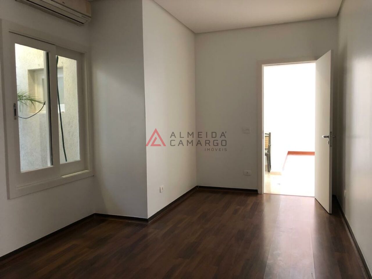 Foto 24
