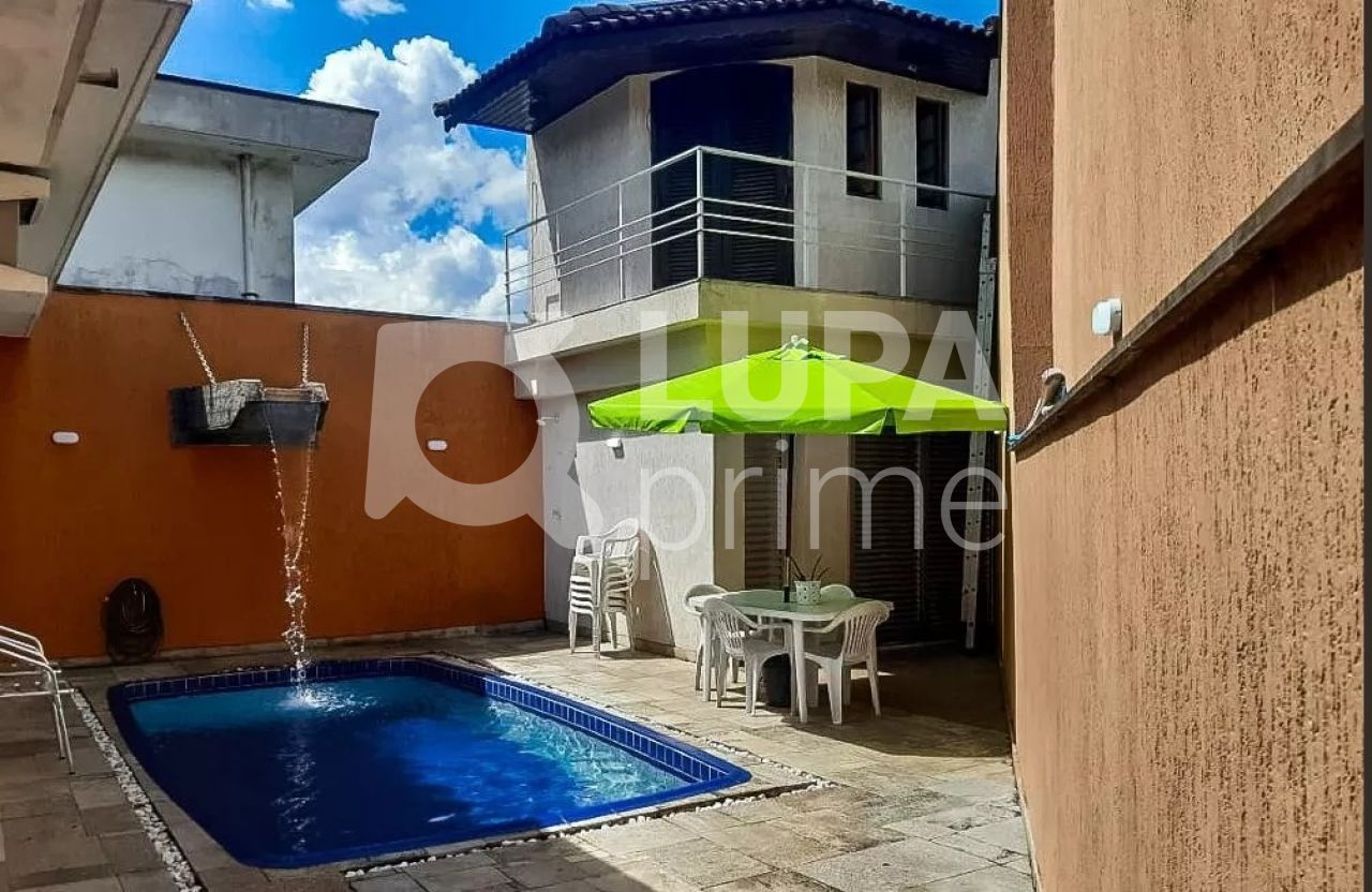 casa-terrea-venda-sao-paulo-vila-sabrina-4dormitorios-1suite-6vagas-266m2-LM13998