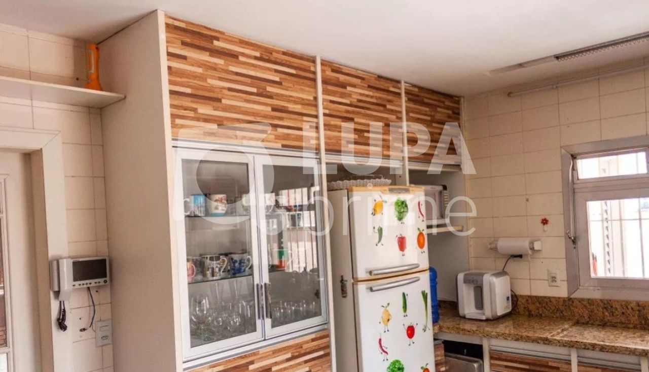 casa-terrea-venda-sao-paulo-vila-sabrina-4dormitorios-1suite-6vagas-266m2-LM13998