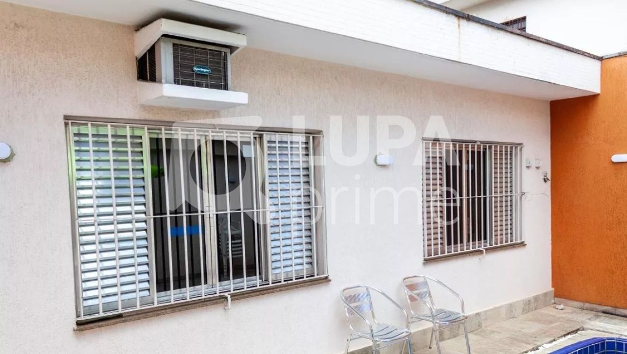 casa-terrea-venda-sao-paulo-vila-sabrina-4dormitorios-1suite-6vagas-266m2-LM13998