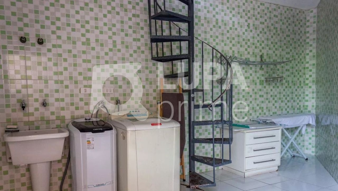 casa-terrea-venda-sao-paulo-vila-sabrina-4dormitorios-1suite-6vagas-266m2-LM13998