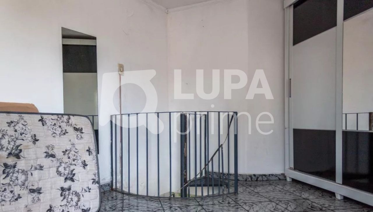 casa-terrea-venda-sao-paulo-vila-sabrina-4dormitorios-1suite-6vagas-266m2-LM13998