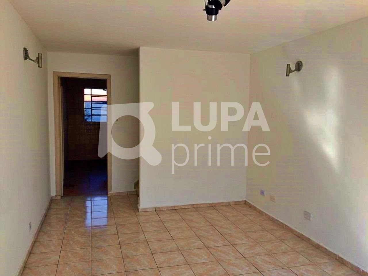 sobrado-venda-sao-paulo-vila-guilherme-2dormitorios-2vagas-100m2-LM14599
