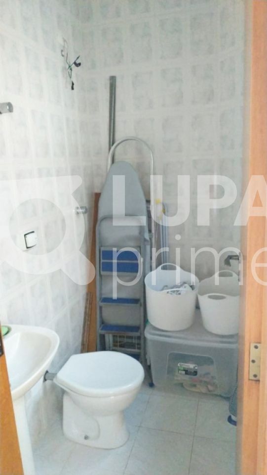 sobrado-venda-sao-paulo-vila-sabrina-2dormitorios-1suite-2vagas-160m2-LM15724