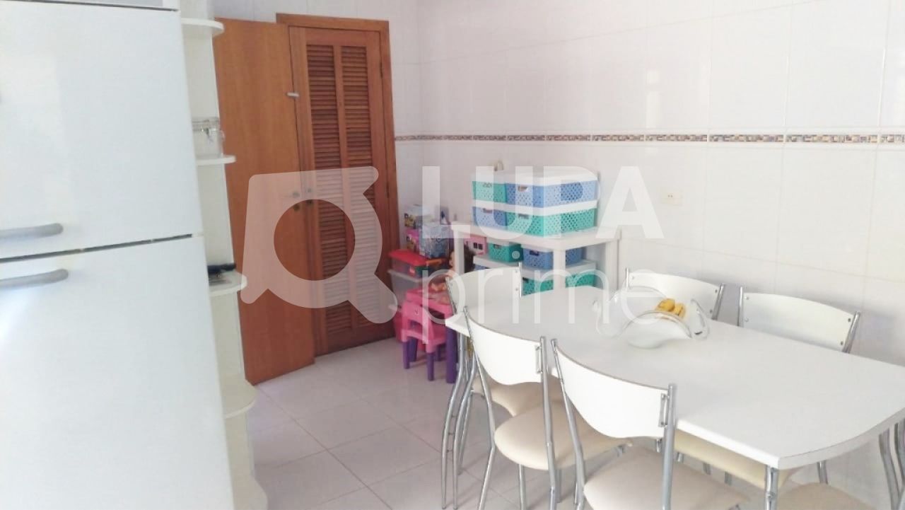 sobrado-venda-sao-paulo-vila-sabrina-2dormitorios-1suite-2vagas-160m2-LM15724