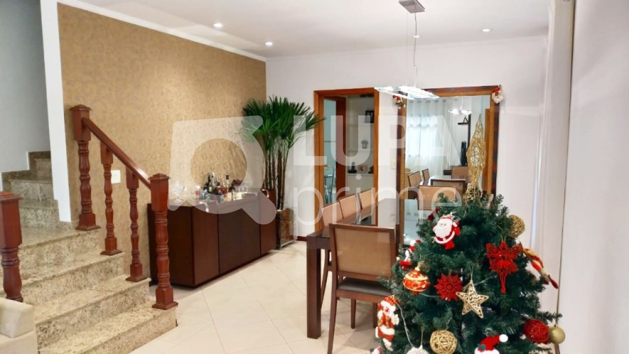 sobrado-venda-sao-paulo-vila-sabrina-2dormitorios-1suite-2vagas-160m2-LM15724
