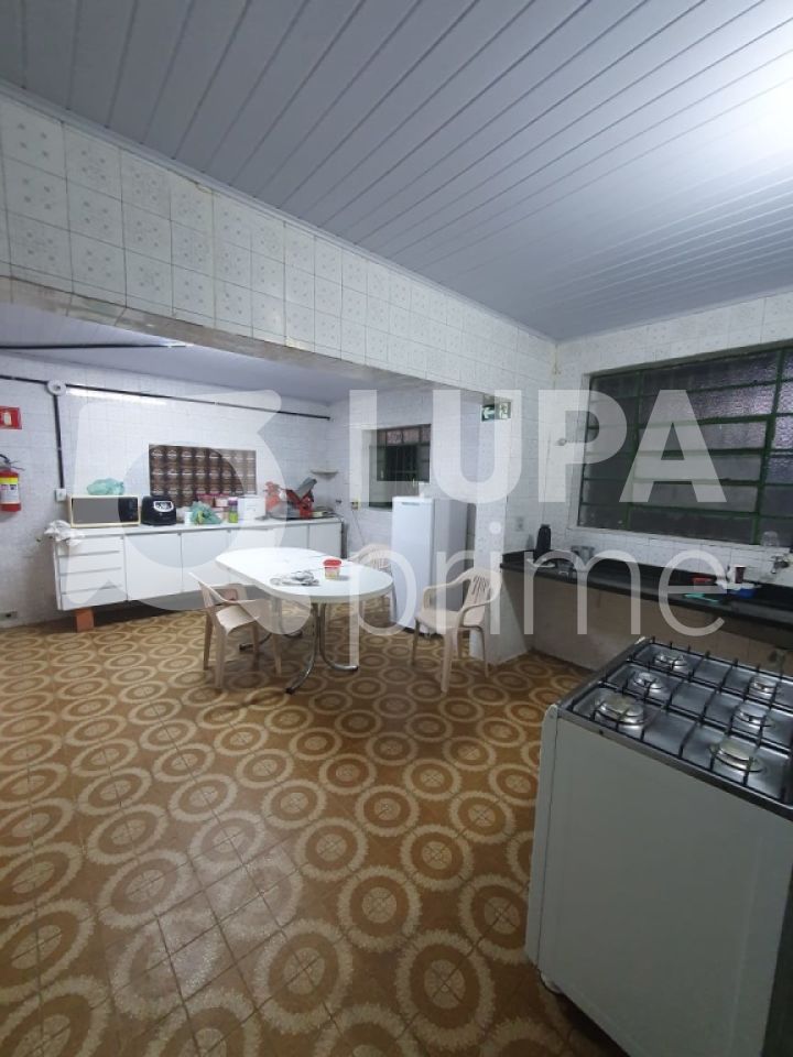 sobrado-venda-sao-paulo-vila-guilherme-2dormitorios-4vagas-400m2-LM15991