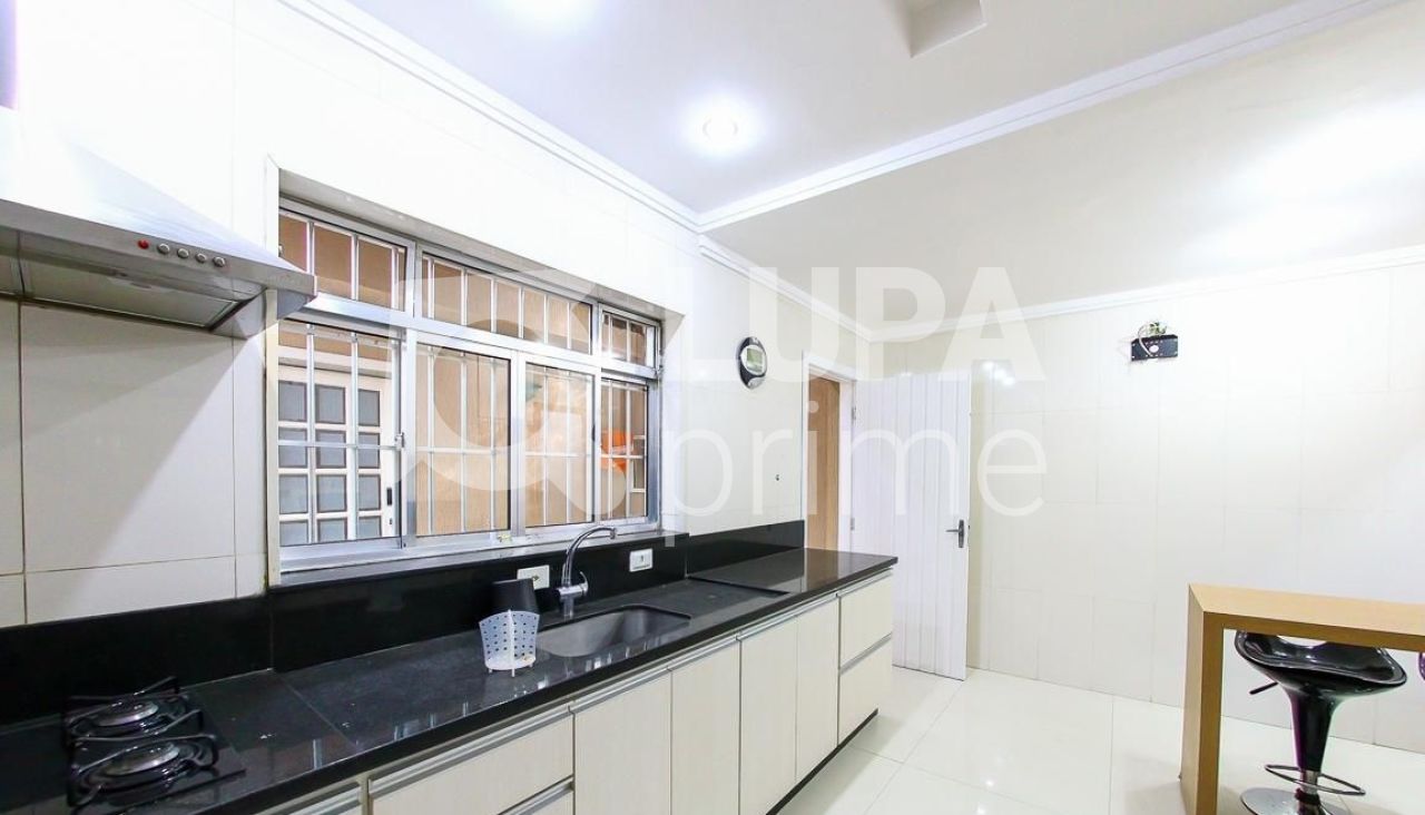 sobrado-venda-sao-paulo-vila-medeiros-3dormitorios-3suites-4vagas-207m2-LM17636