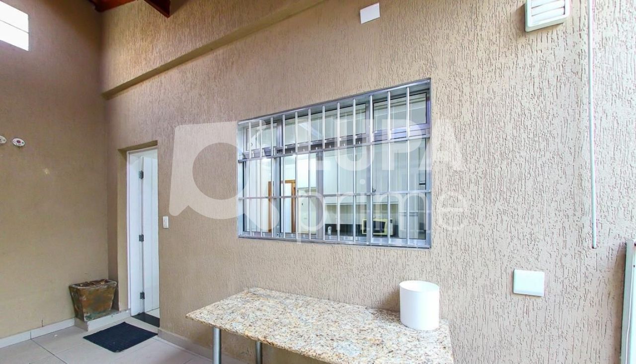 sobrado-venda-sao-paulo-vila-medeiros-3dormitorios-3suites-4vagas-207m2-LM17636