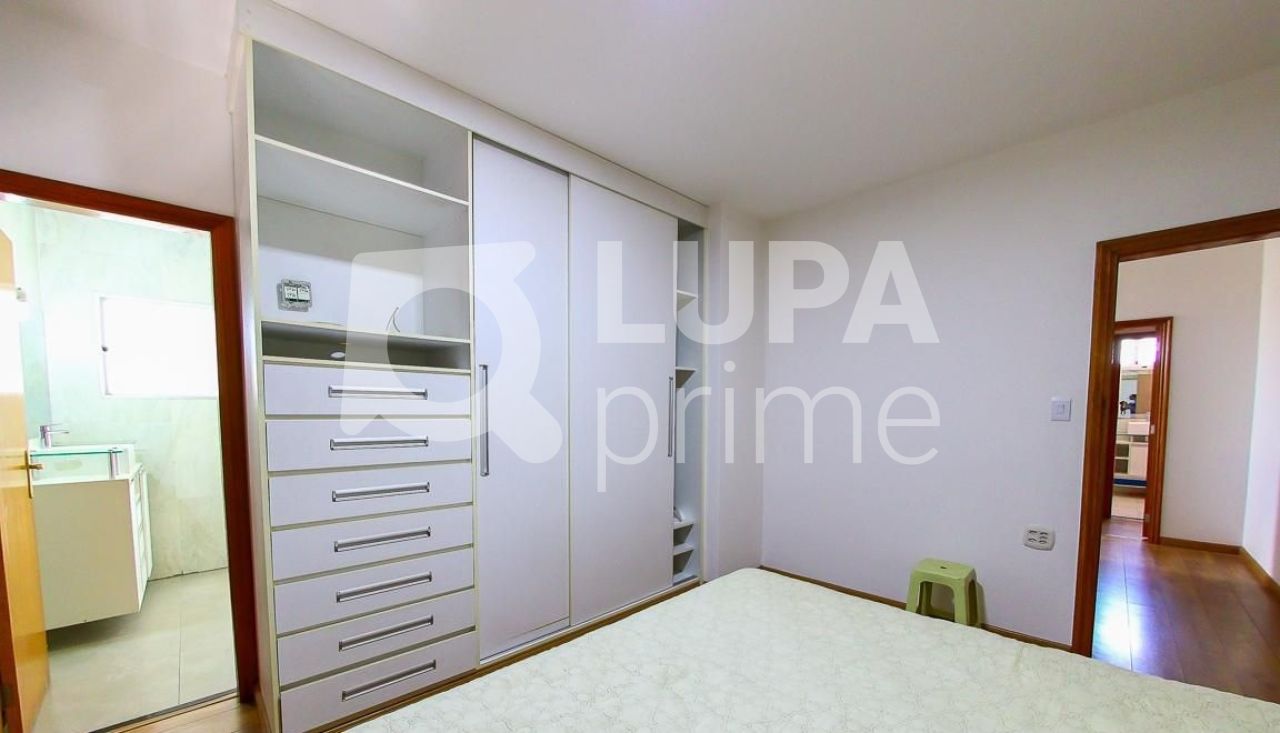 sobrado-venda-sao-paulo-vila-medeiros-3dormitorios-3suites-4vagas-207m2-LM17636