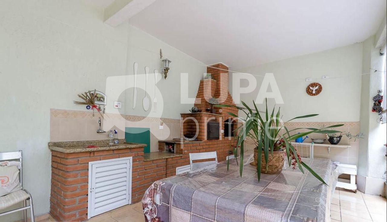 sobrado-venda-sao-paulo-vila-sabrina-3dormitorios-3suites-2vagas-176m2-LM18050