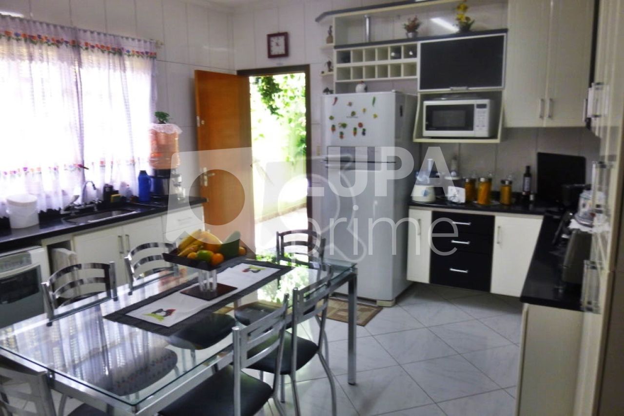 sobrado-venda-sao-paulo-vila-sabrina-3dormitorios-1suite-2vagas-169m2-LM19293