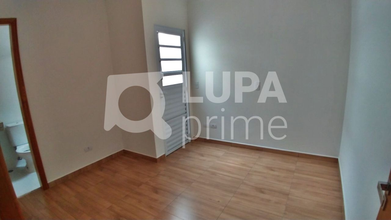 sobrado-venda-sao-paulo-vila-medeiros-3dormitorios-3suites-2vagas-140m2-LM19426