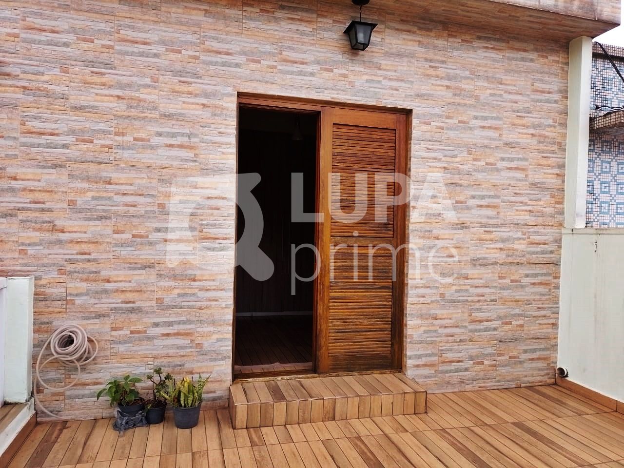 sobrado-venda-sao-paulo-vila-guilherme-2dormitorios-2vagas-140m2-LM20100