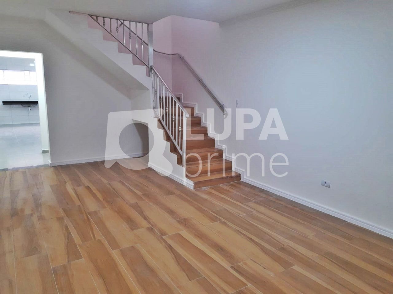 sobrado-venda-sao-paulo-jardim-guanca-3dormitorios-1suite-2vagas-152m2-LM20236