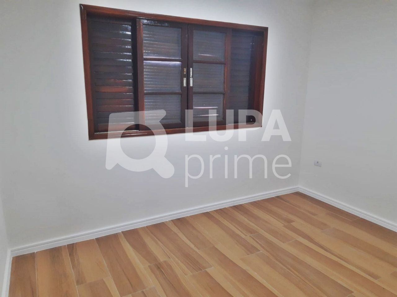 sobrado-venda-sao-paulo-jardim-guanca-3dormitorios-1suite-2vagas-152m2-LM20236