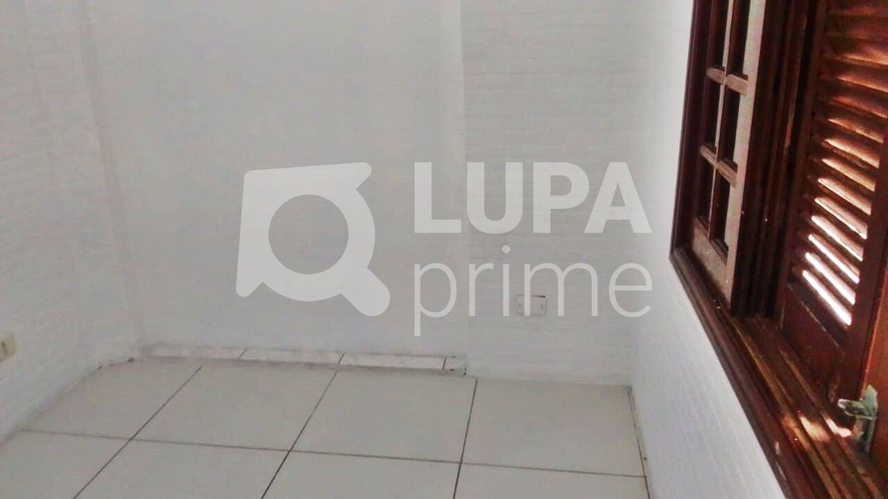Casa, 4 quartos, 240 m² - Foto 7